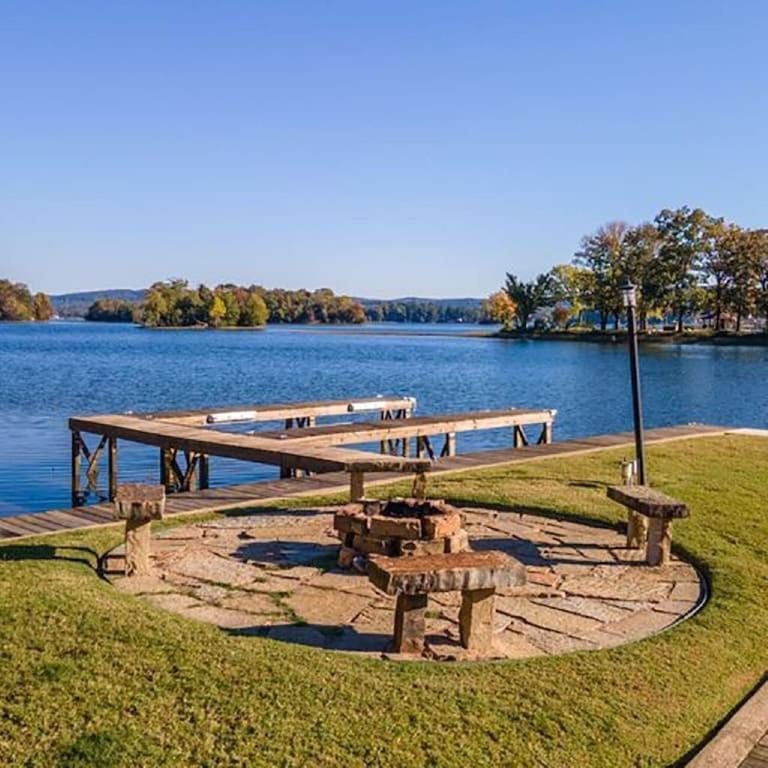 Views!! Luxury Condo W/Gourmet Kitchen, Breathtaking Views Lake Hamilton Exterior foto