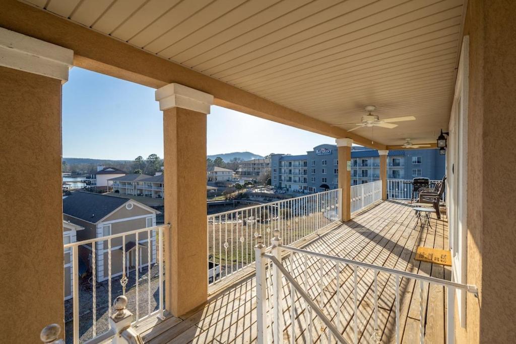 Views!! Luxury Condo W/Gourmet Kitchen, Breathtaking Views Lake Hamilton Exterior foto