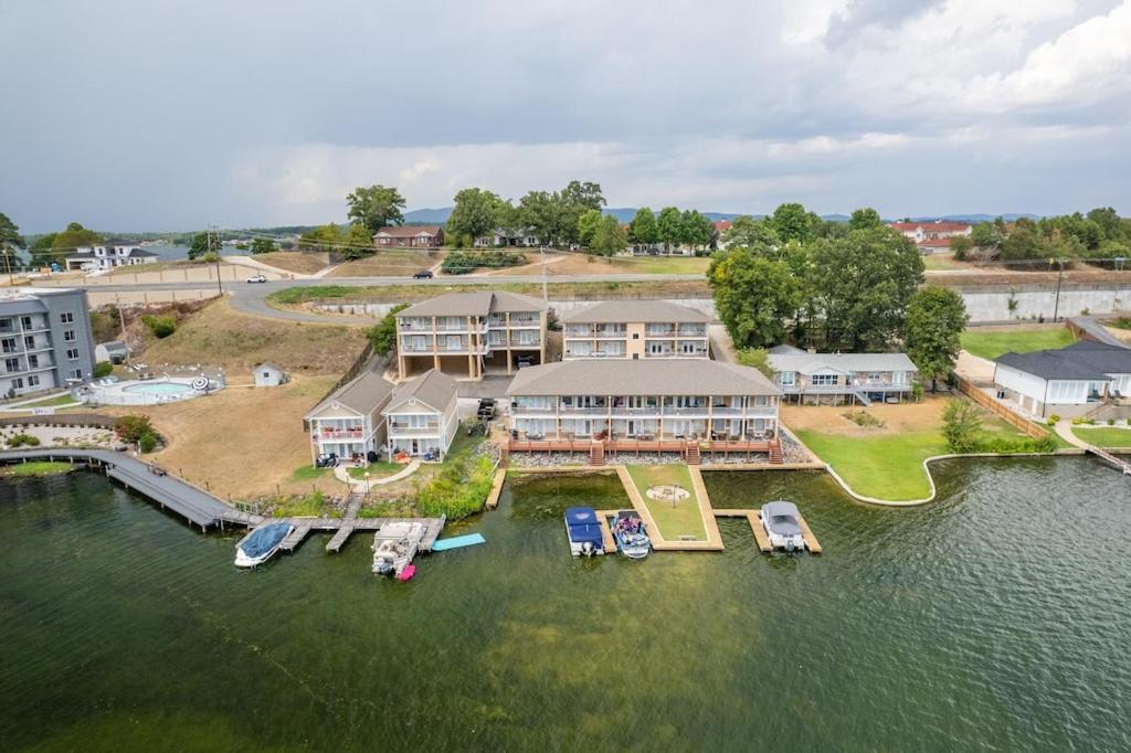 Views!! Luxury Condo W/Gourmet Kitchen, Breathtaking Views Lake Hamilton Exterior foto